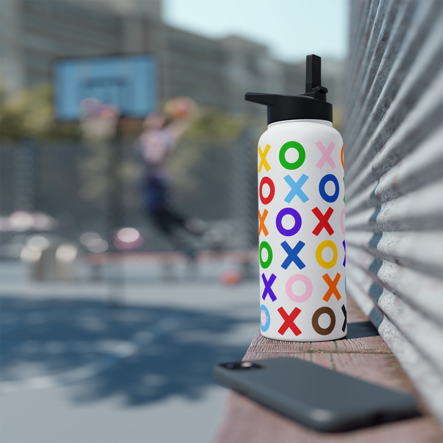 XOXO sipper water bottle 32oz