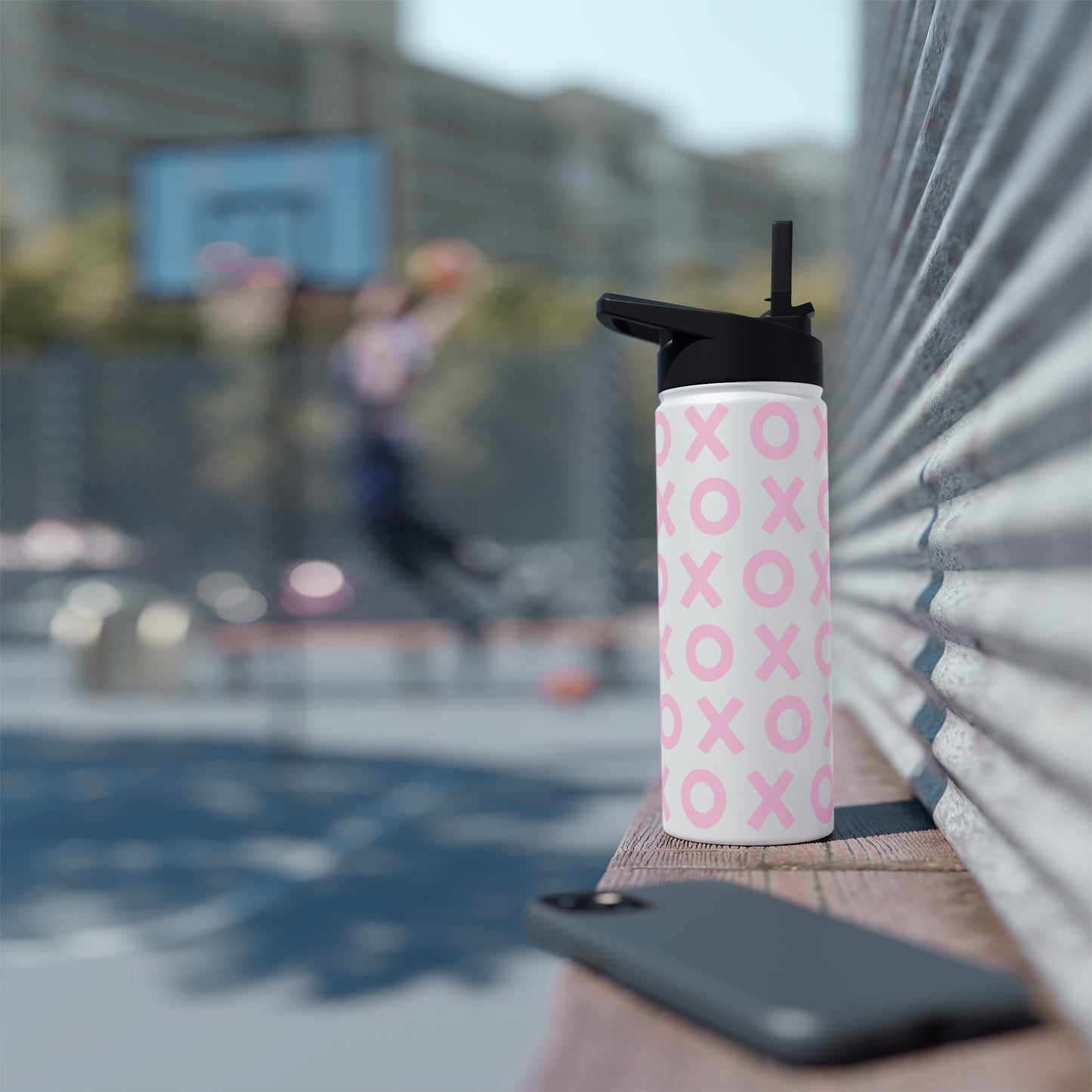 XOXO sipper water bottle 18oz